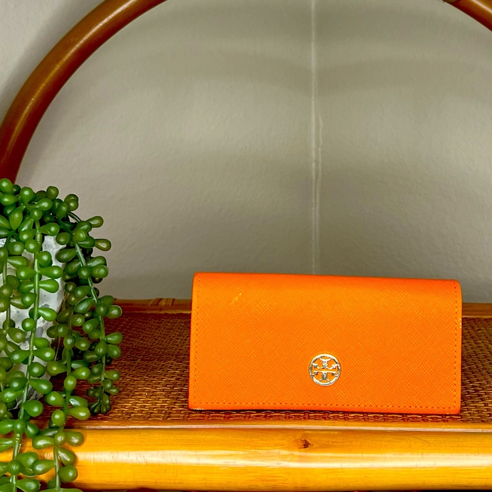 Tory Burch Sunglass Case